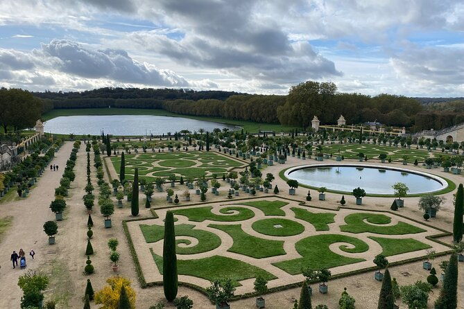 palace-of-versailles-by-train-from-paris