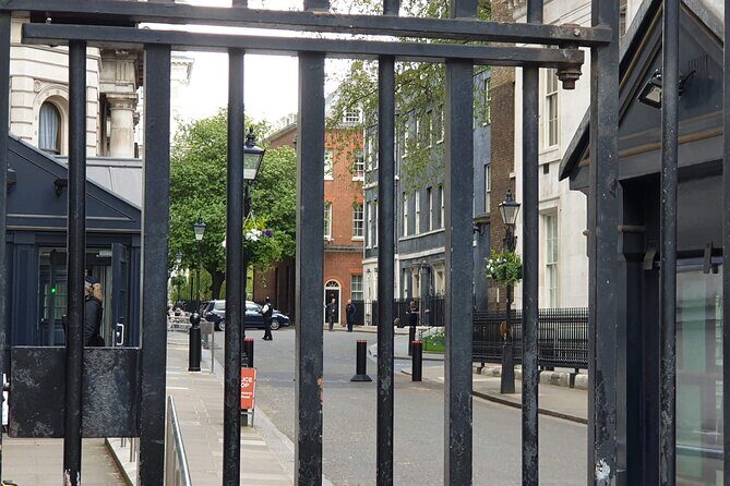 Palaces, Parliament & Power: A Walking Tour of London's Royal City - The Experience: What Makes It Great