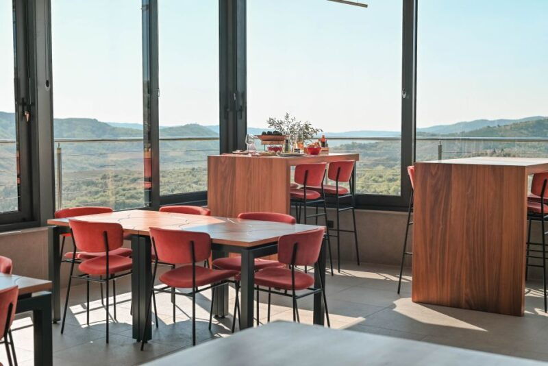 paladini-truffle-hunting-tour-with-3-course-tasting-menu