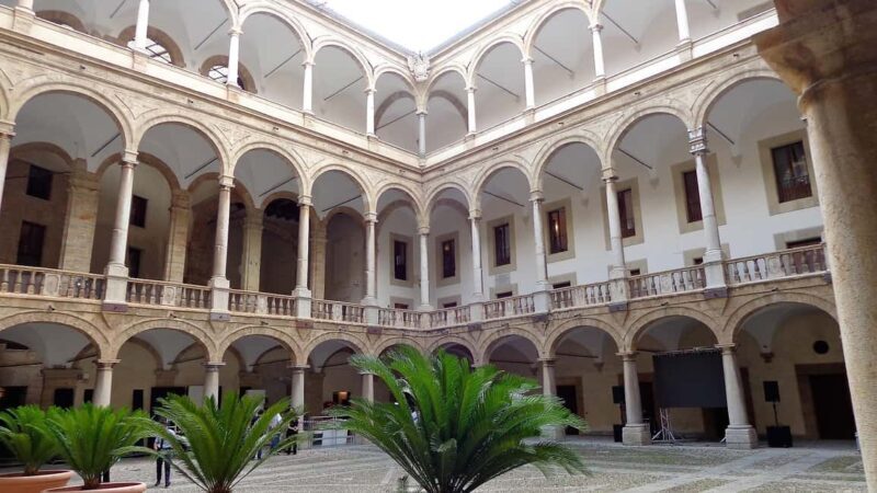 Palatine Chapel & Norman Palace Tour in Palermo with ticket - The Norman Palace: A Powerhouse of History