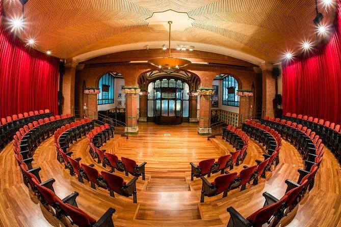 palau-de-la-musica-catalana-guided-tour