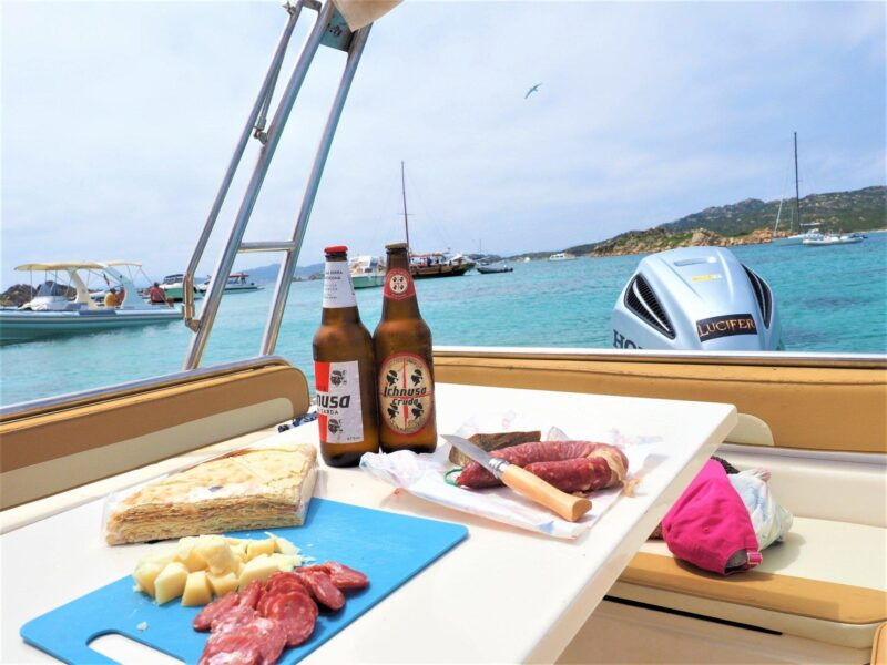 palau-dinghy-tour-in-la-maddalena-archipelago