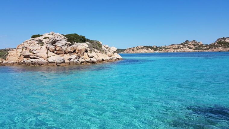 palau-la-maddalena-archipelago-and-caprera-island-boat-tour