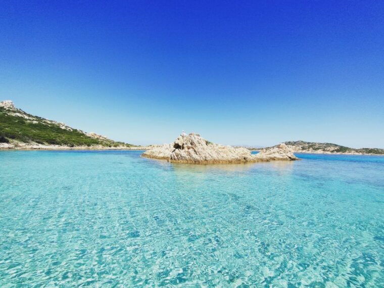 palau-la-maddalena-archipelago-motorboat-tour-with-lunch