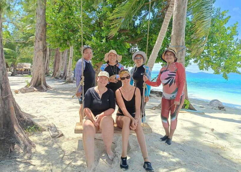 palawan-balabac-island-hopping-with-full-board-meals