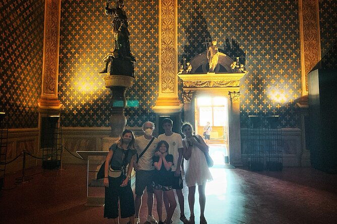 palazzo-vecchio-tales-into-medicis-secrets-and-mythology-simbols