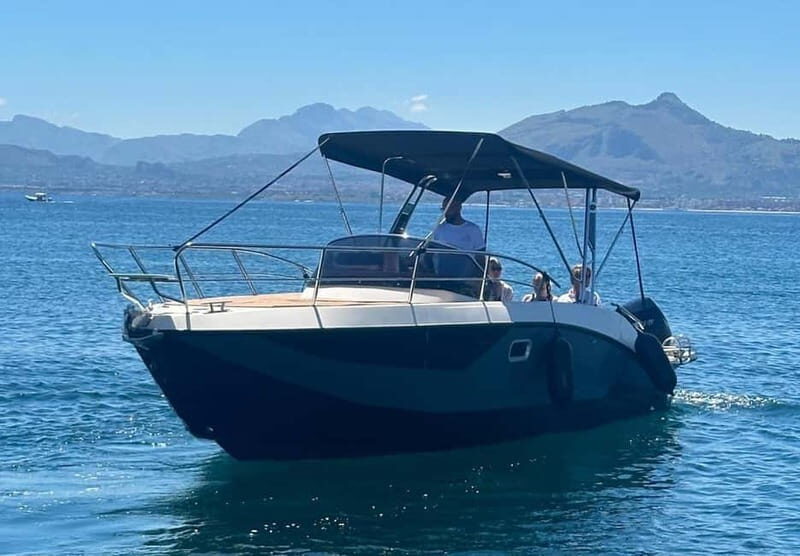 Palermo: boat tour with drinks and fresh fruit on board - The Experience in Detail