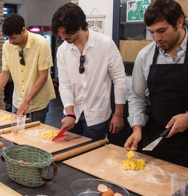 palermo-cooking-class-shopping-at-capo-market-lunch