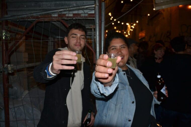 palermo-guided-bar-crawl-with-shots-and-discounts-on-drinks