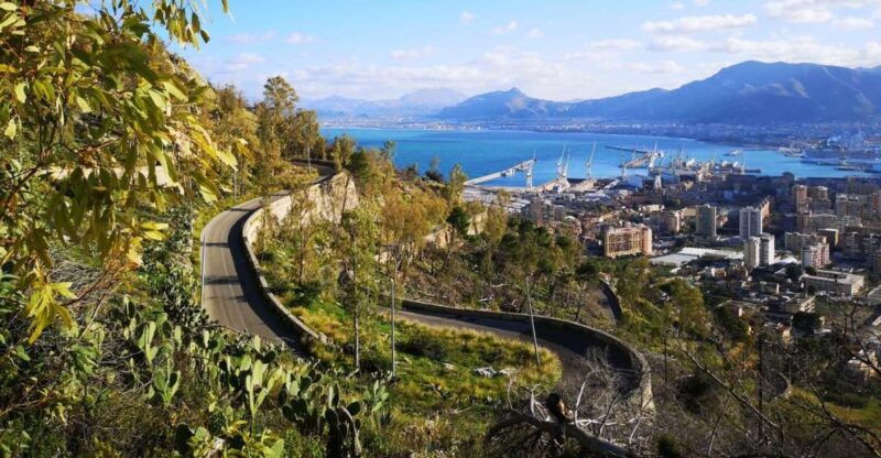 palermo-panoramic-mount-pellegrino-tour-in-cruisercar
