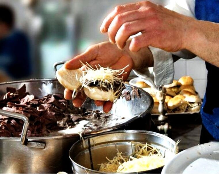 palermo-street-food-tour-in-ballaro-and-vucciria-markets