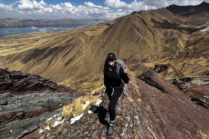 pallay-poncho-private-tour-from-cusco