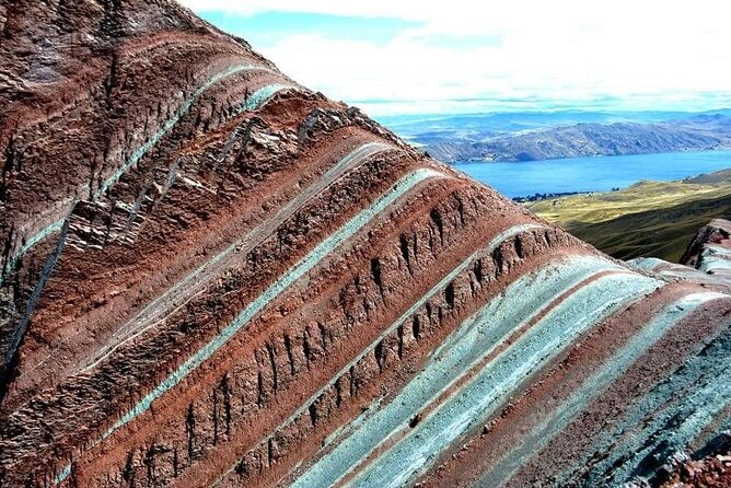 pallay-poncho-private-tour-from-cusco