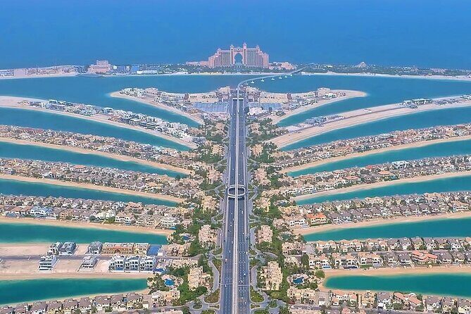 Palm Jumeirah Island Tour with Revolving 360" view from The View at The Palm ! - Key Points