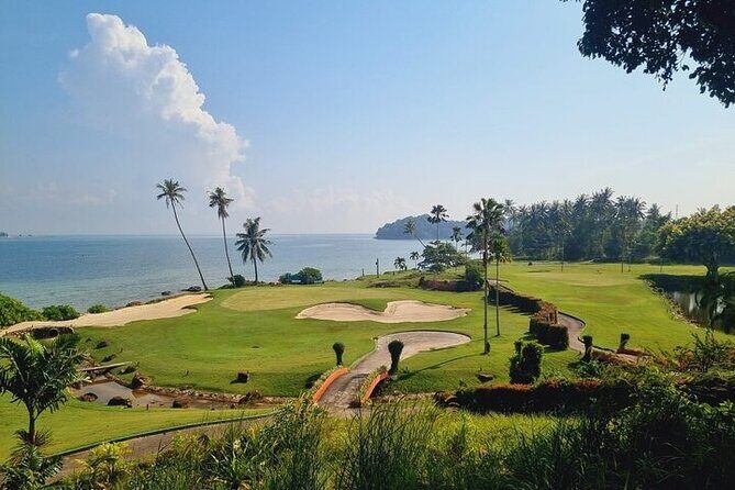 Palm Spring Golf Batam - Private Day Trip - Key Points
