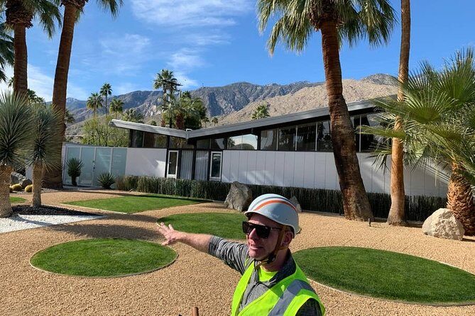 Palm Springs Modernism Architecture & History Bike Tour - The Experience on the Ground