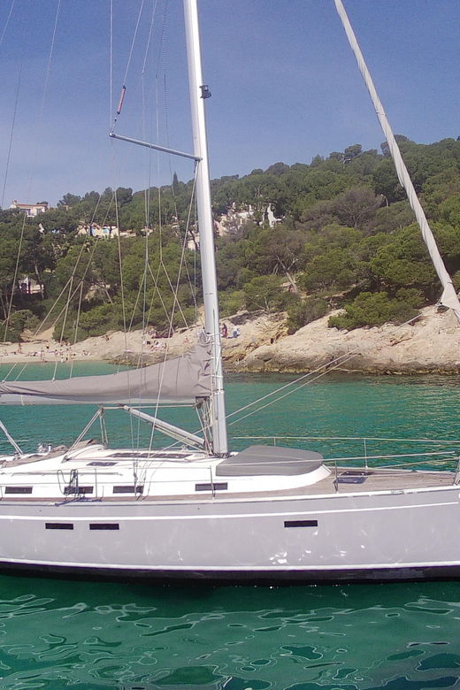 palma-bay-4-hour-private-tour-with-sailing-boat