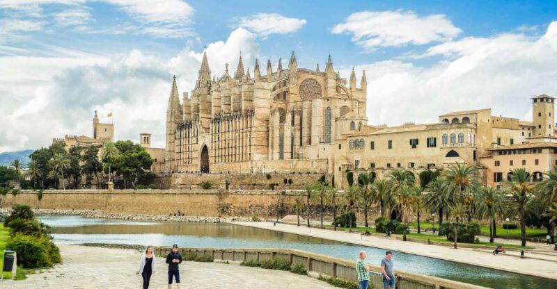 palma-cathedral-of-mallorca-skip-the-line-entry-ticket