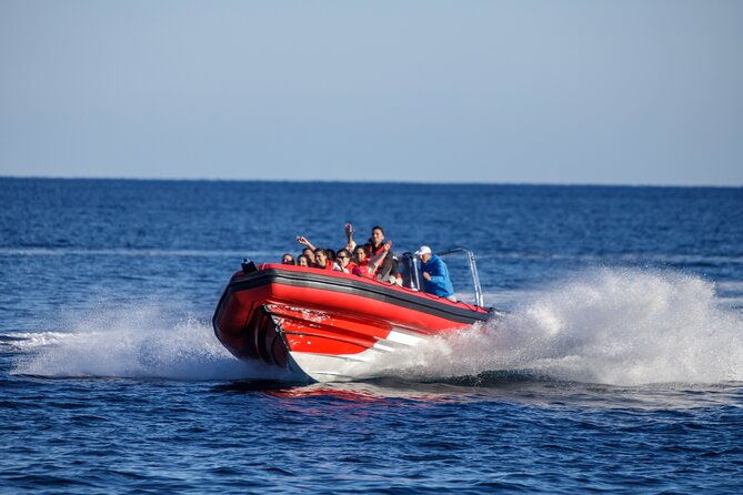 palma-city-75min-speedboat-sightseeing-adventure