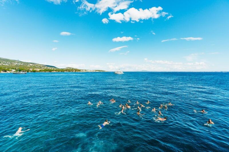 palma-de-mallorca-daytime-boat-party-with-live-dj