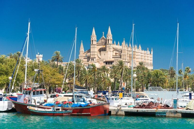 palma-de-mallorca-free-time-in-palma-boat-tour