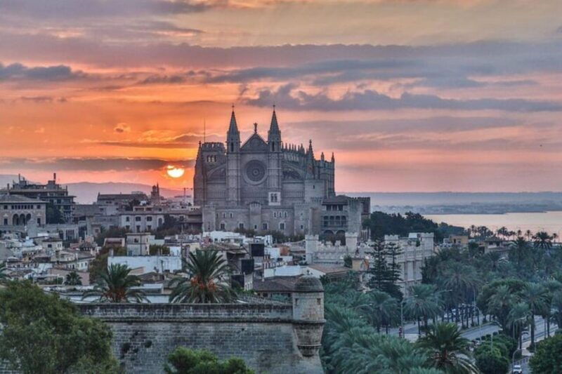palma-de-mallorca-must-see-walking-tour-with-a-guide