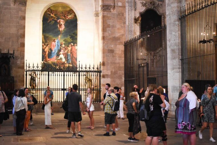 palma-de-mallorca-old-town-and-cathedral-tour