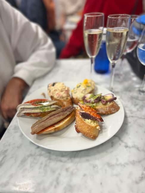 Palma de Mallorca: Private Guided Walking Tour with Tapas - A Walk Through Palma de Mallorca’s Hidden Treasures  