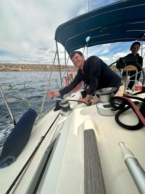 palma-de-mallorca-sailing-boat-trip-with-skipper-tapas