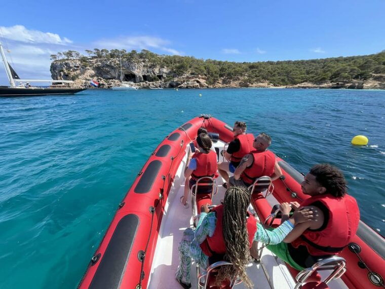 palma-de-mallorca-sightseeing-speedboat-tour-with-pickup
