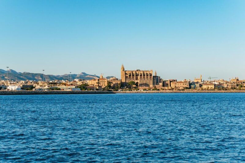 palma-de-mallorca-sunset-boat-tour-with-dj-and-dance-floor