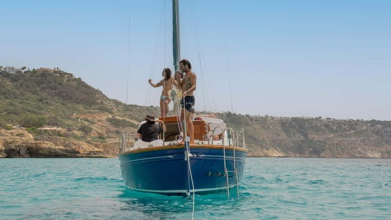 Palma de Mallorca: Tour on a Llaüt, a traditional Mallorcan boat. - Key Points