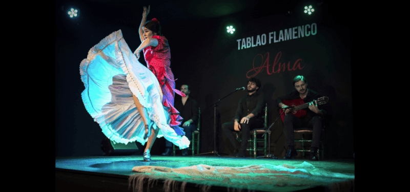 palma-flamenco-show-at-tablao-flamenco-alma-with-drink