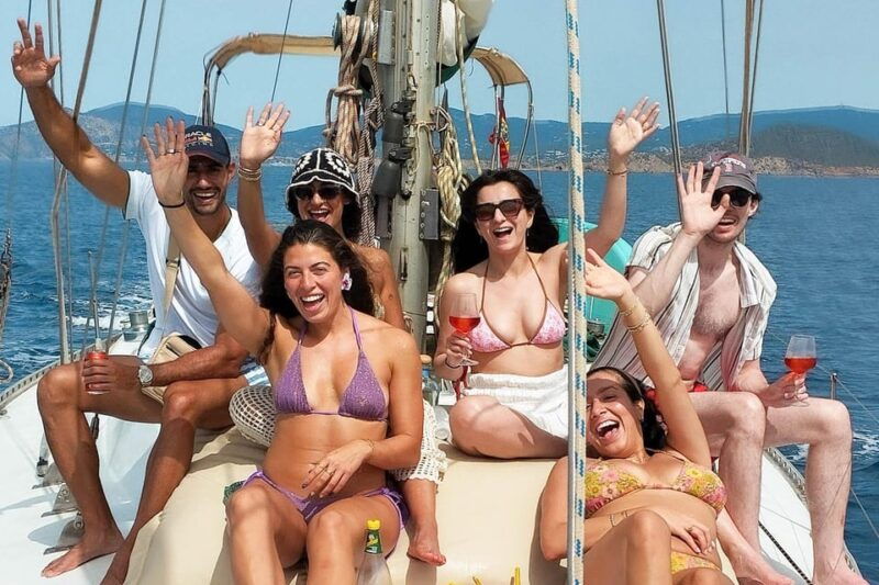 palma-private-half-day-sailing-trip-with-tapas-drinks