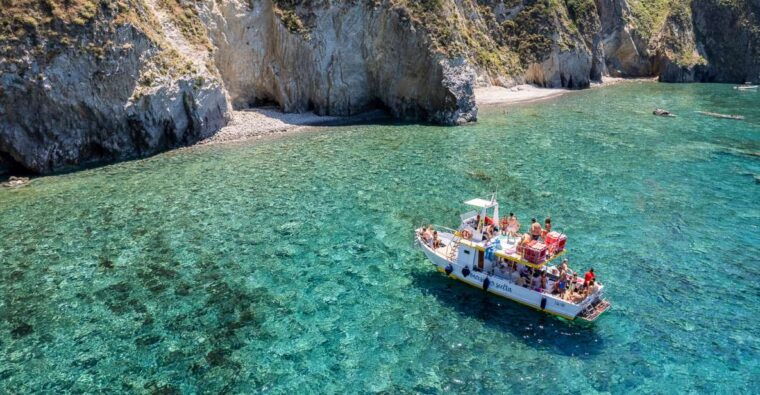 palmarola-boat-tour-with-lunch-on-board