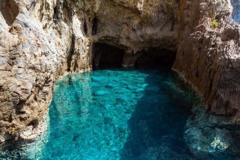 Palmarola: Linea isola di Palmarola - Authentic Experiences Based on Reviews