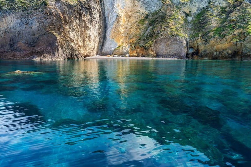 Palmarola: Linea isola di Palmarola - Is This Tour Worth It?