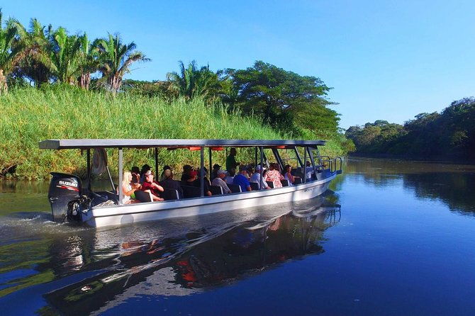 palo-verde-river-cruise-sugarcane-liquor-and-cultural-combo-tour