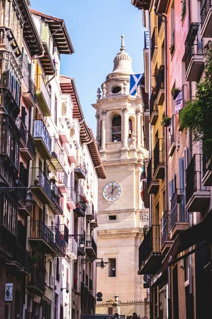 Pamplona: Private Guided Walking Tour - Key Points