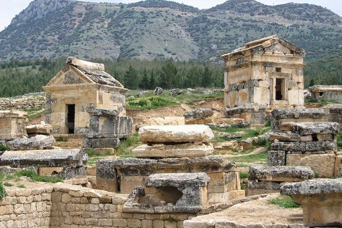 pamukkale-hierapolis-and-cleopatras-pool-tour-with-lunch-from-antalya