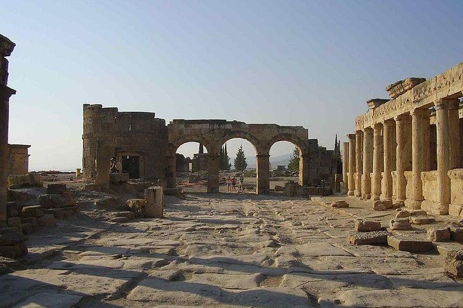 pamukkale-hierapolis-and-cleopatras-pool-tour-with-lunch-from-antalya