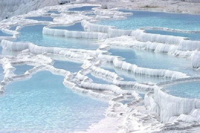 pamukkale-hot-air-balloon-flight-with-champagne