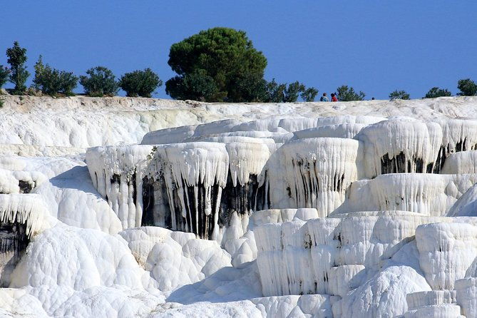 pamukkale-hot-air-balloon-flight-with-champagne