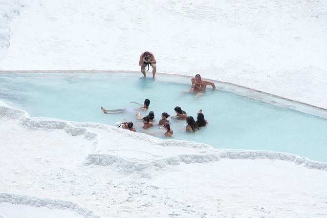 pamukkale-hot-air-balloon-flight-with-champagne
