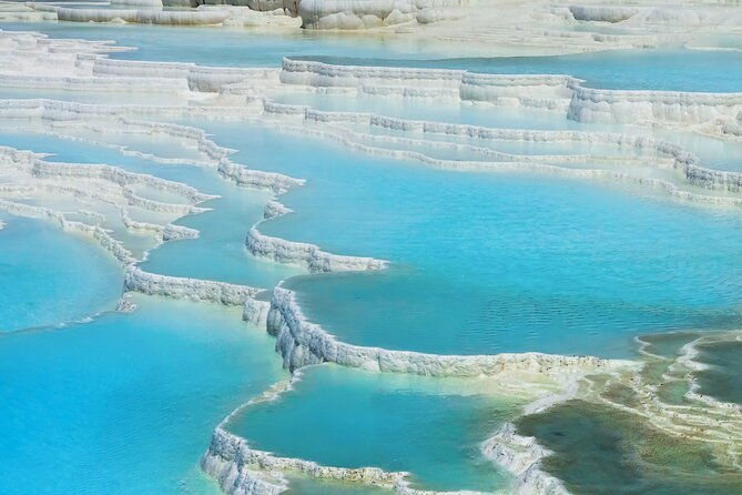 pamukkale-hot-air-balloon-tour-with-breakfast-and-champagne