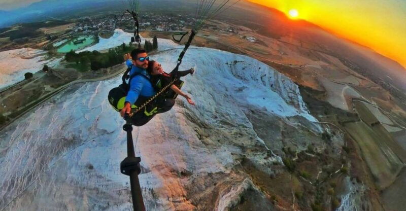 pamukkale-paragliding-flight