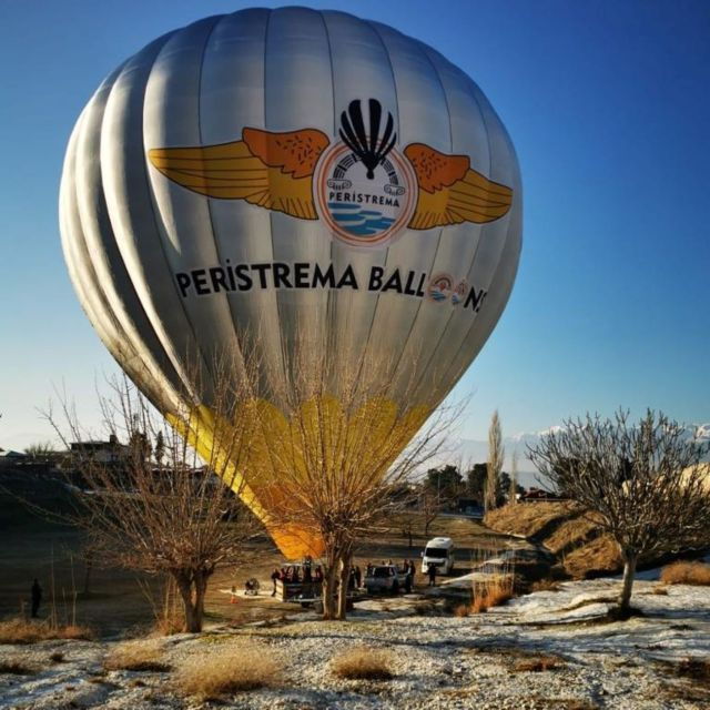 pamukkale-sunrise-hot-air-balloon-ride