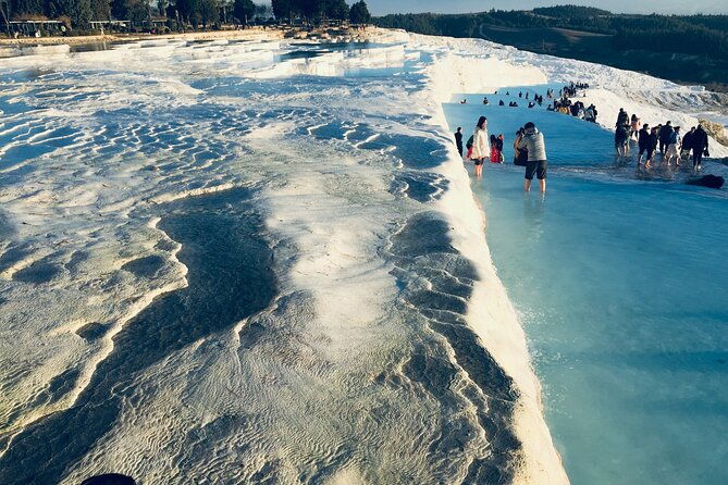 pamukkale-tour-for-crusiers-from-kusadasi-portskip-the-line