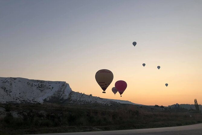pamukkale-tour-from-kusadasi-with-hot-air-balloon-flight