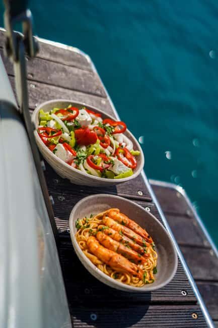 Panagia Bay: Day cruises in the crystal-clear waters of Halkidiki - Who Should Consider This Tour?
